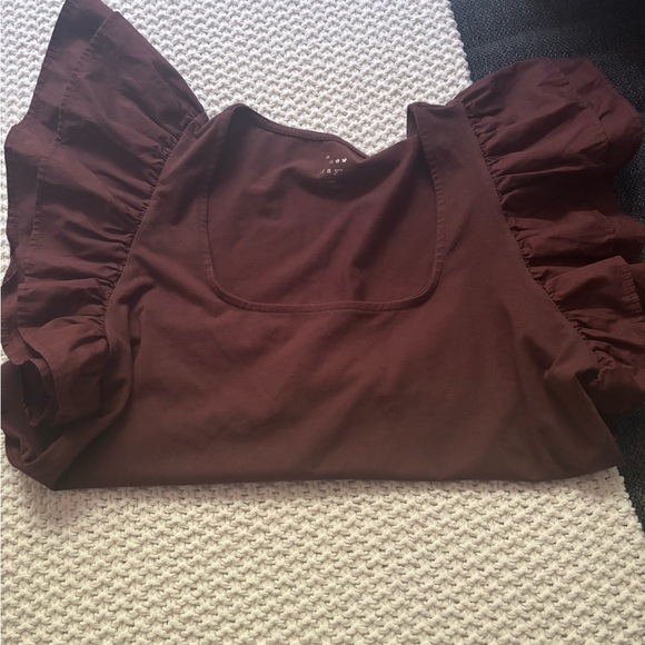 Brown top - Picture 2 of 3